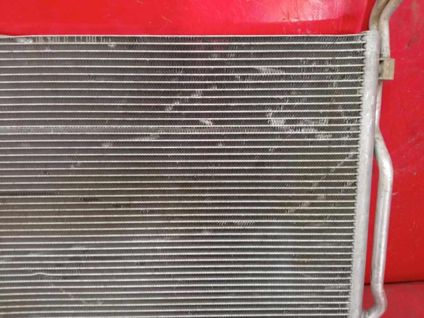 Радиатор кондиционера / конденсер