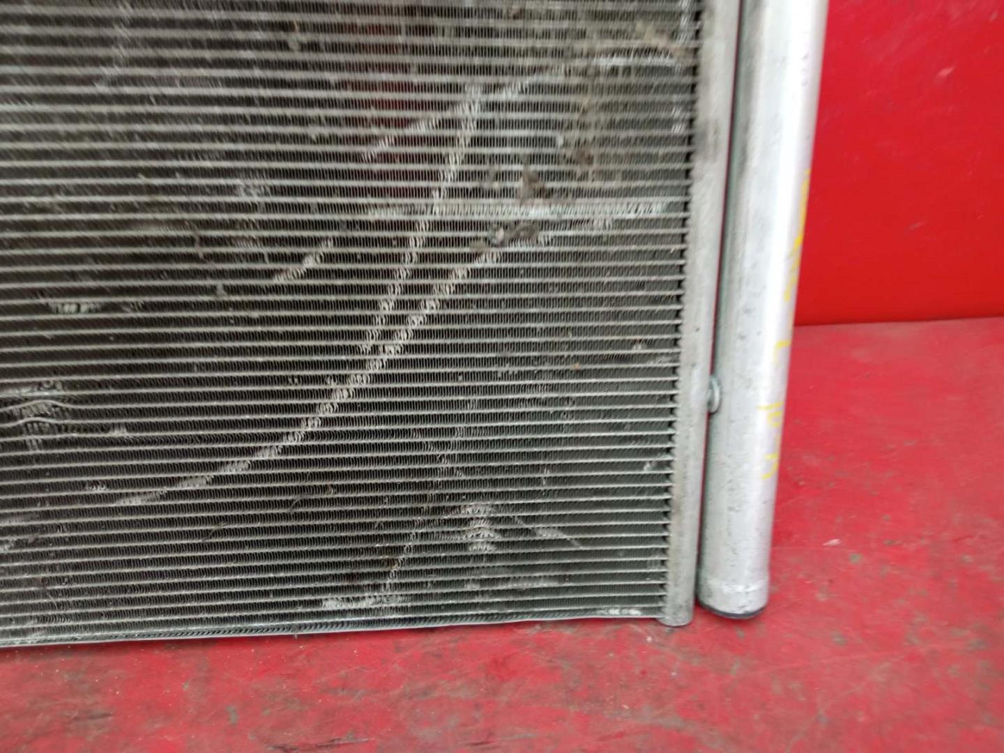 Радиатор кондиционера / конденсер