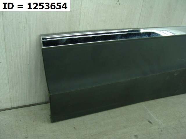 Молдинг двери