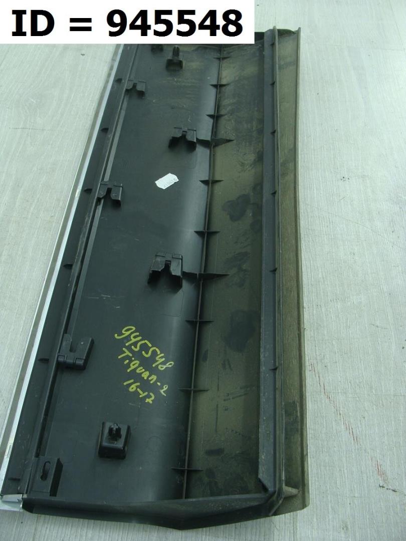 Молдинг двери