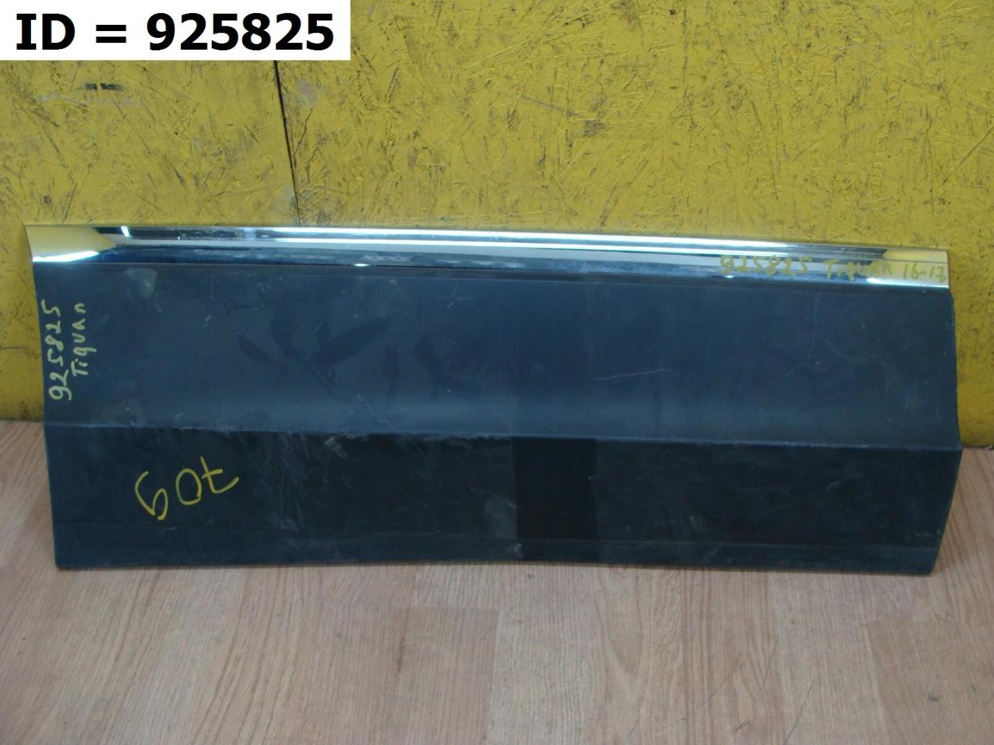 Молдинг двери