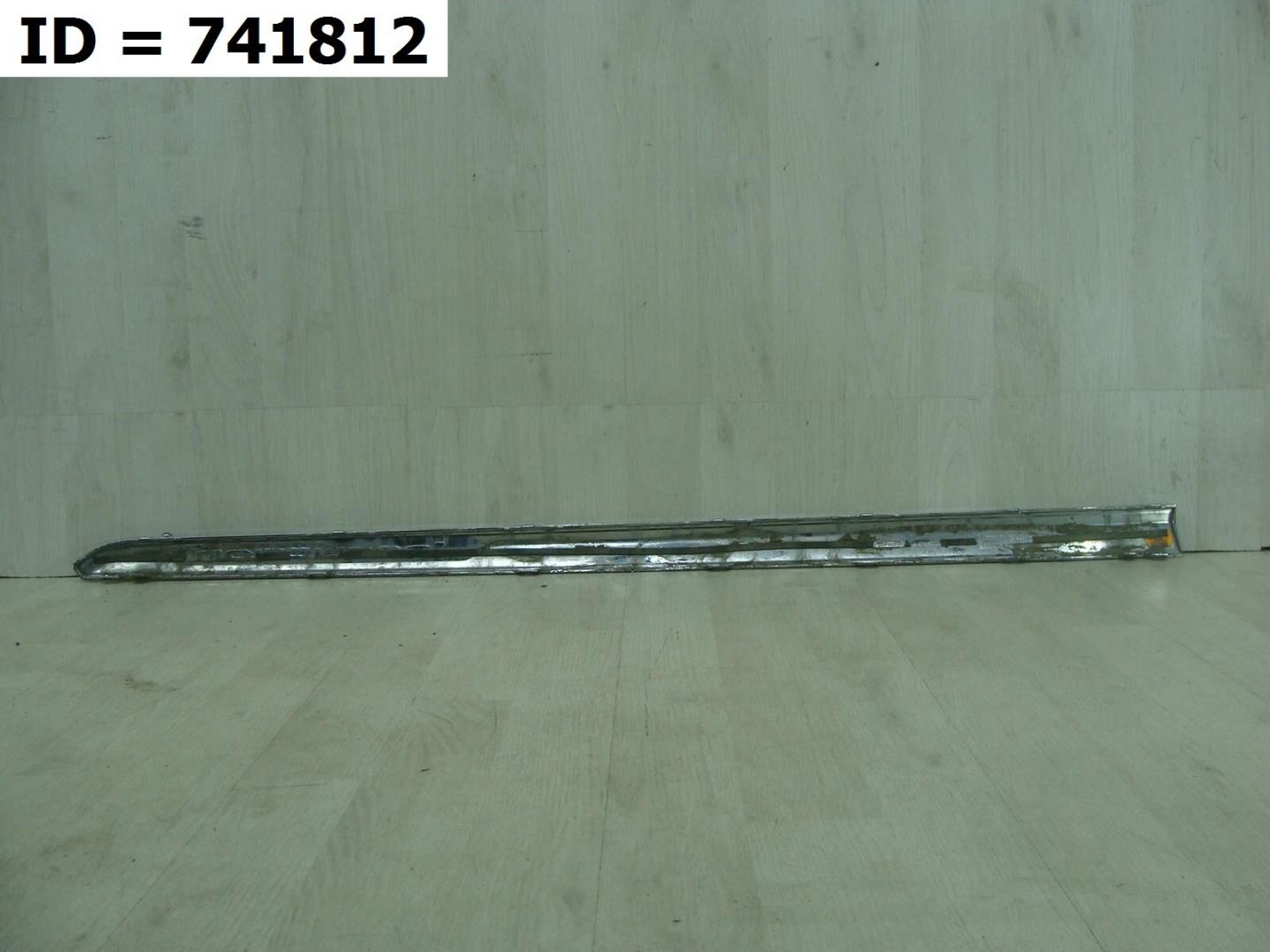 Молдинг двери