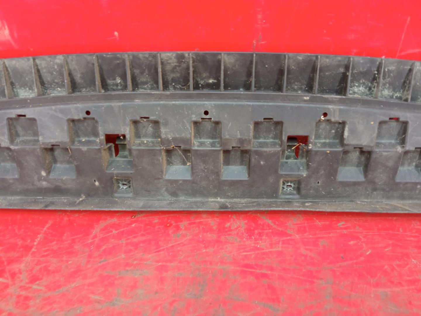 Пыльник переднего бампера