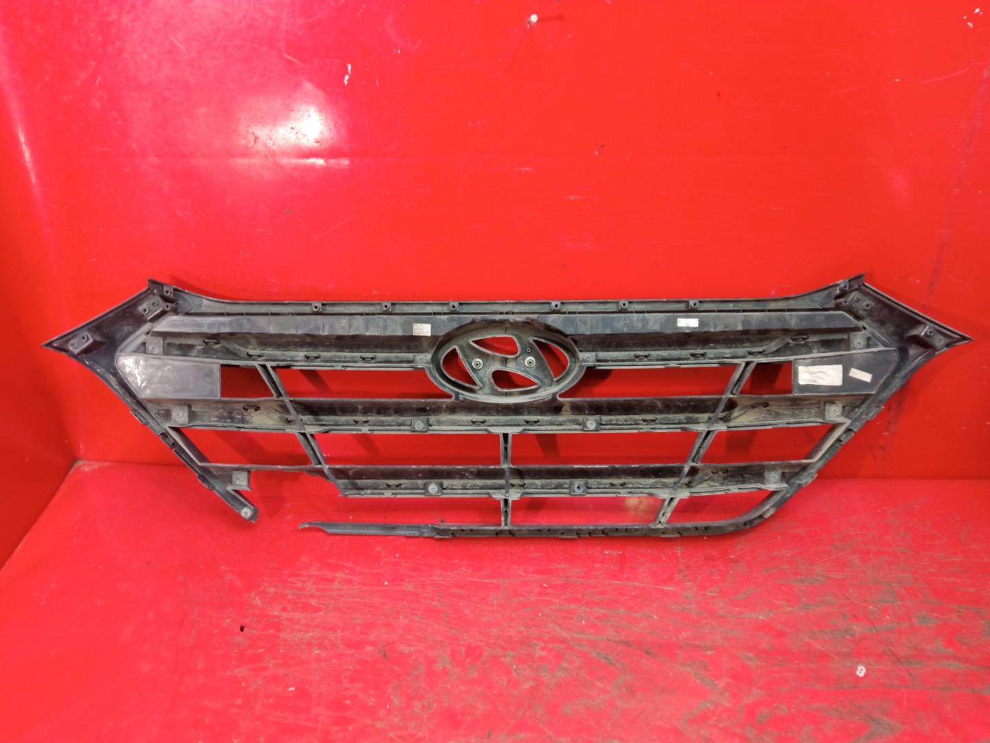 Решетка радиатора