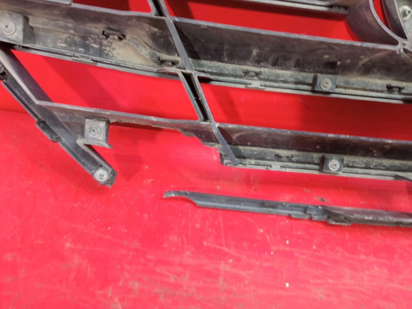 Решетка радиатора