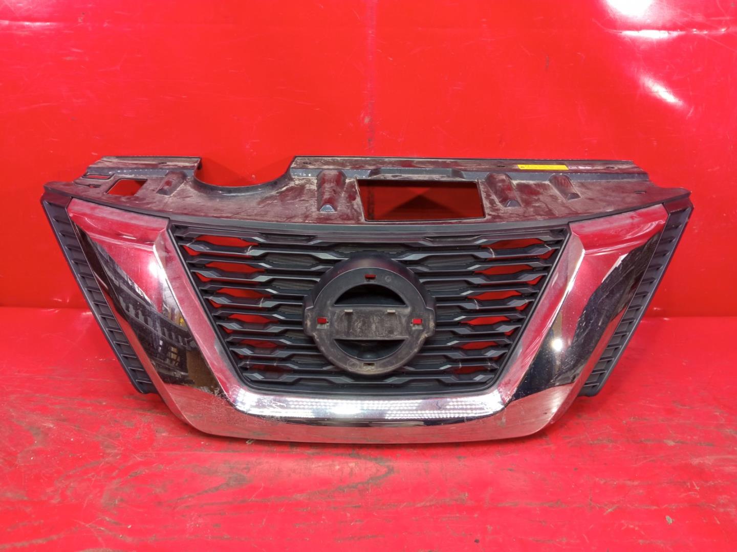 Решетка радиатора