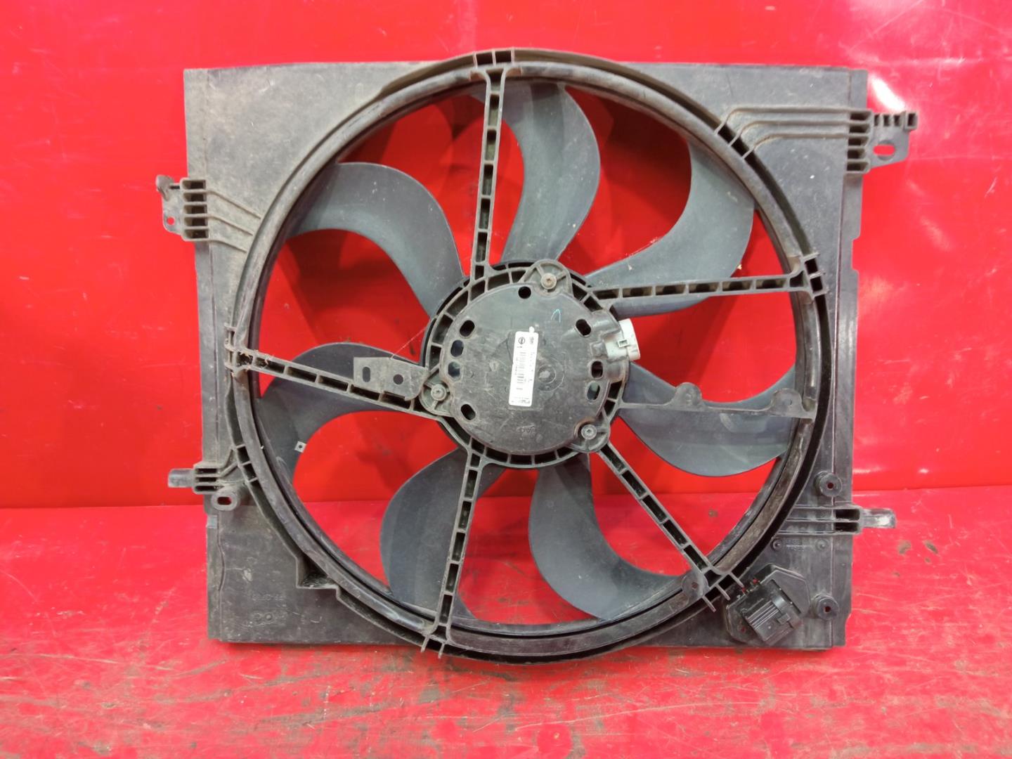 Диффузор вентилятора