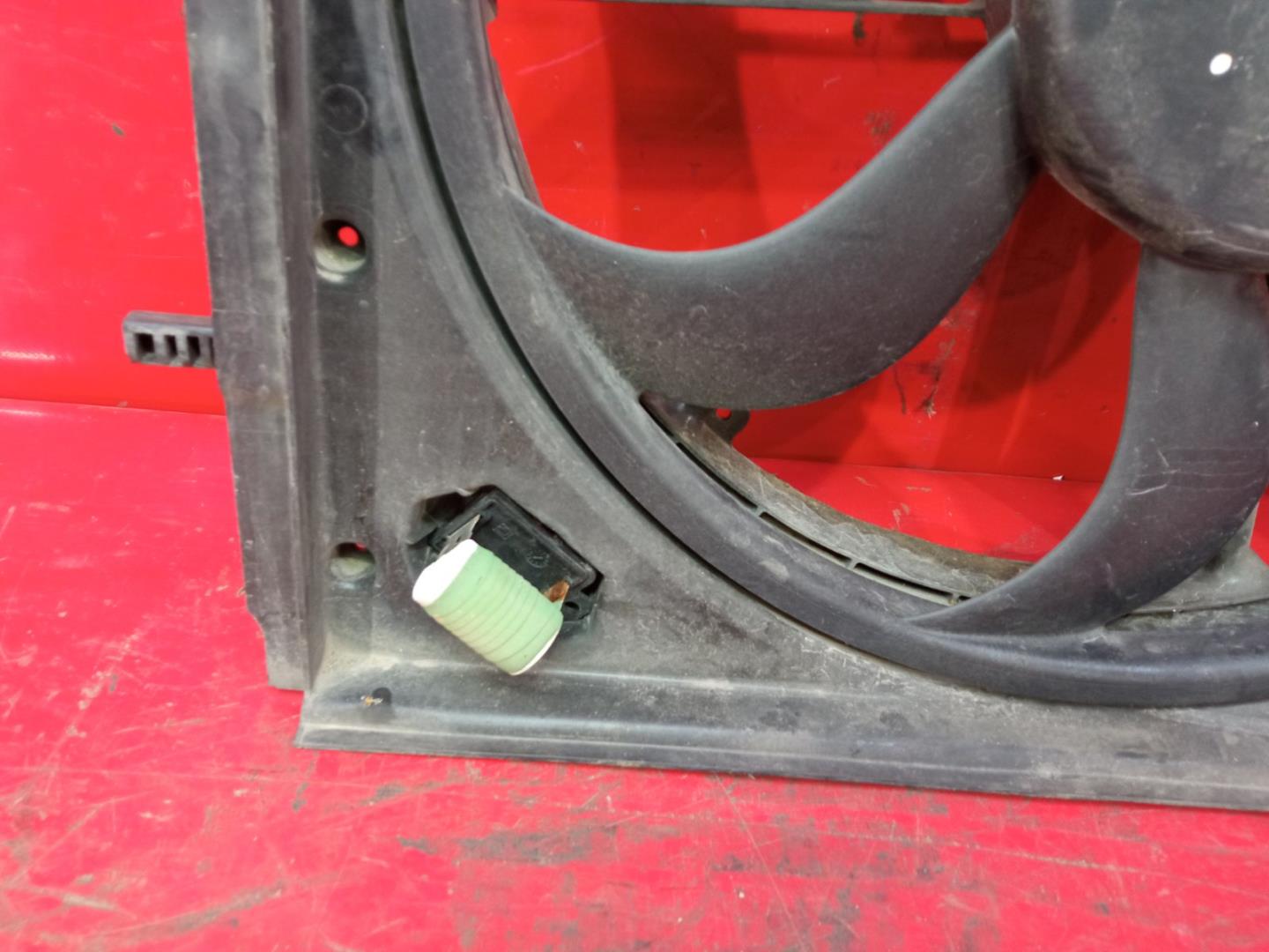 Диффузор вентилятора