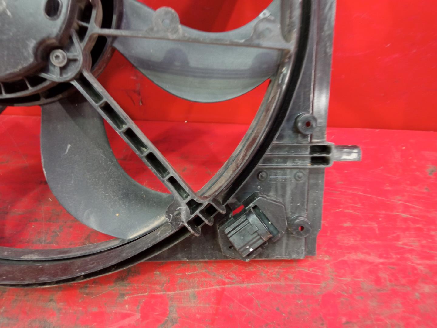 Диффузор вентилятора