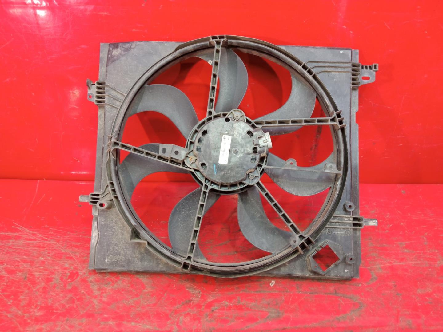 Диффузор вентилятора