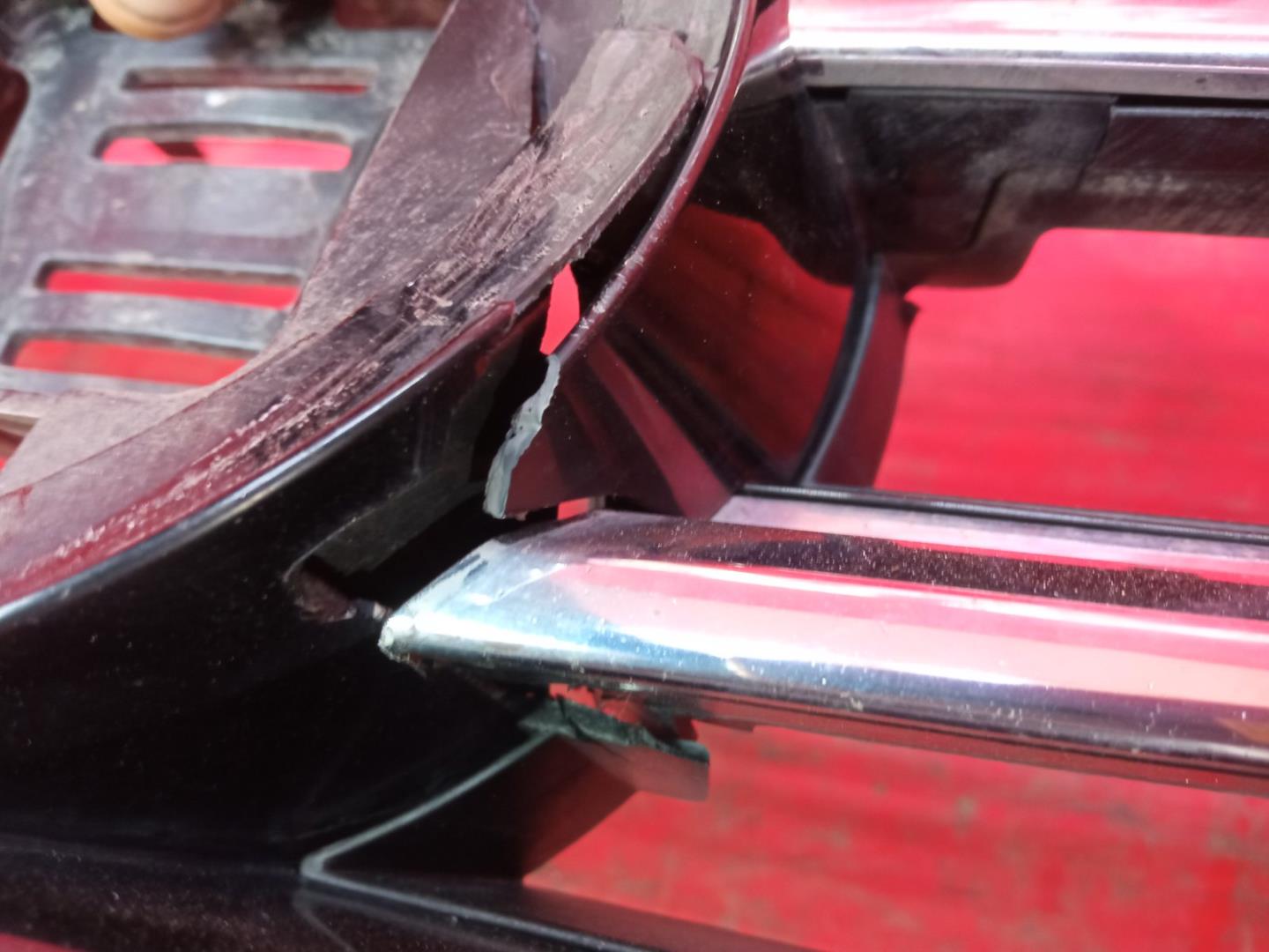 Решетка радиатора