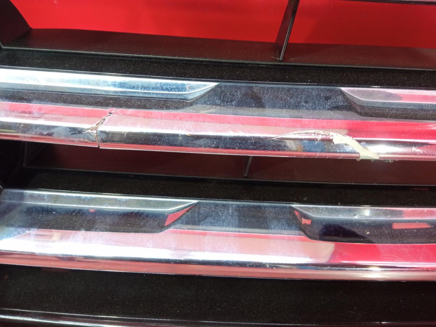 Решетка радиатора