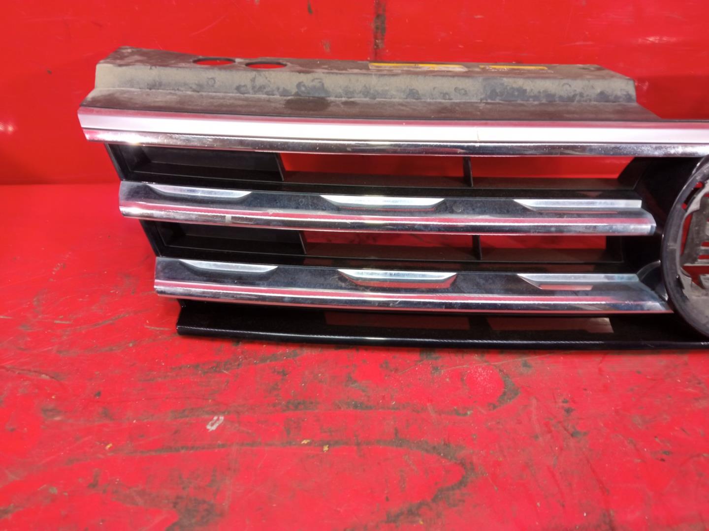 Решетка радиатора