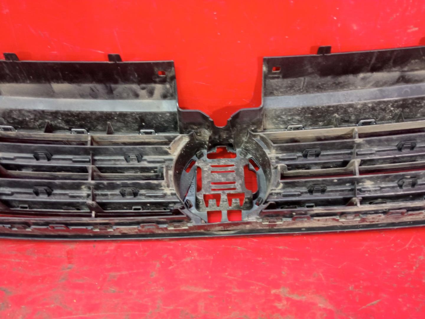 Решетка радиатора