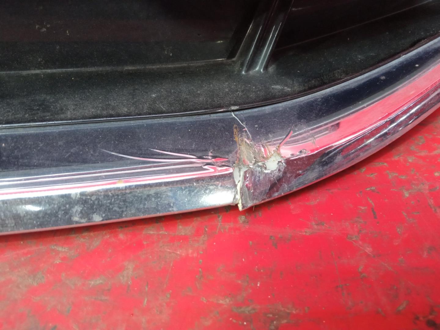 Решетка радиатора