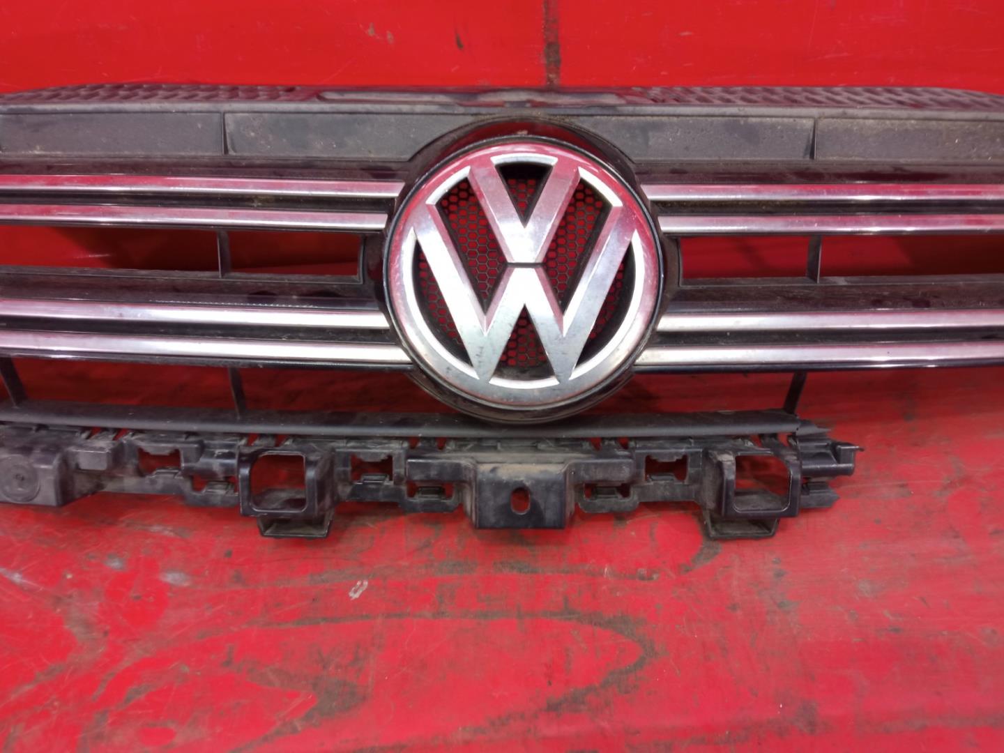 Решетка радиатора