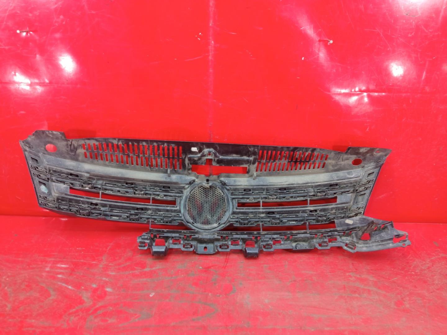 Решетка радиатора