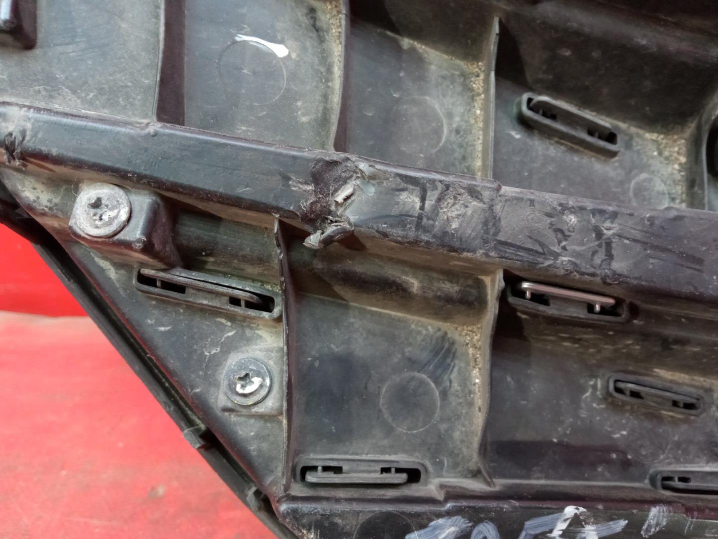 Решетка радиатора