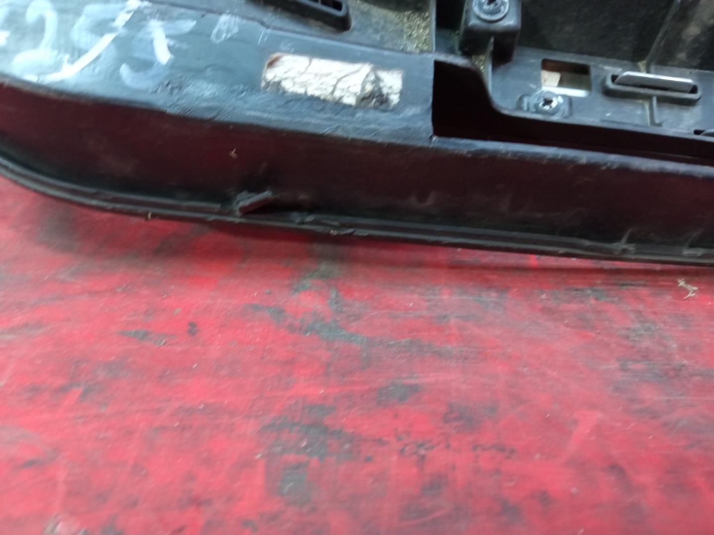 Решетка радиатора