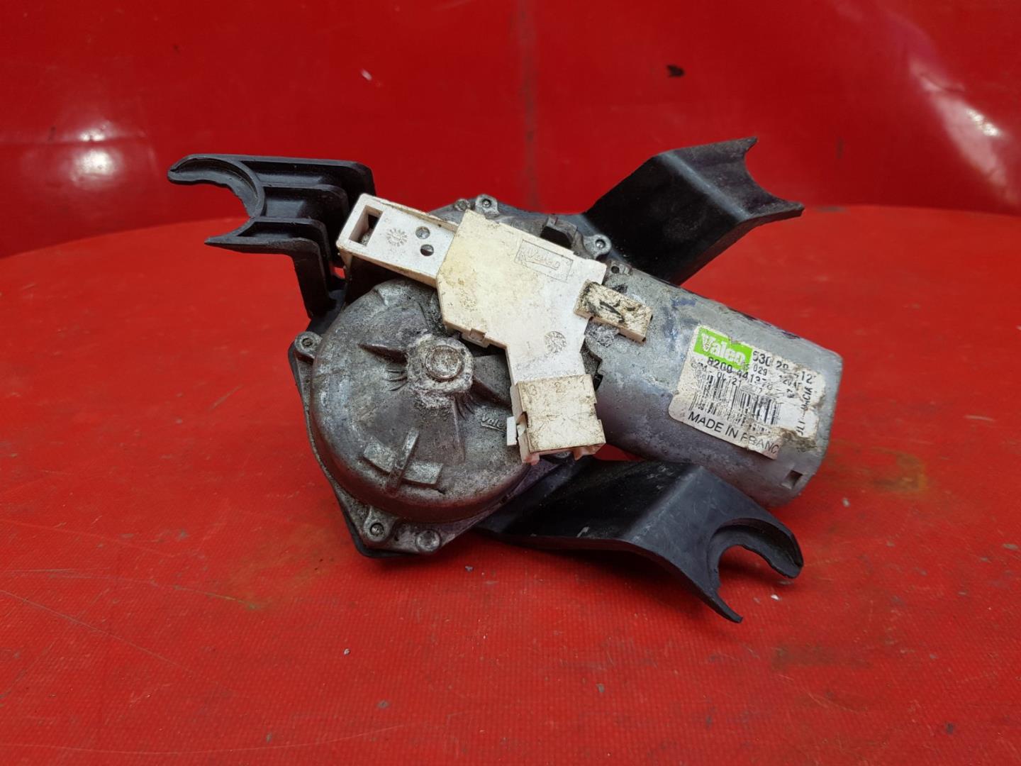 Моторчик стеклоочистителя передний