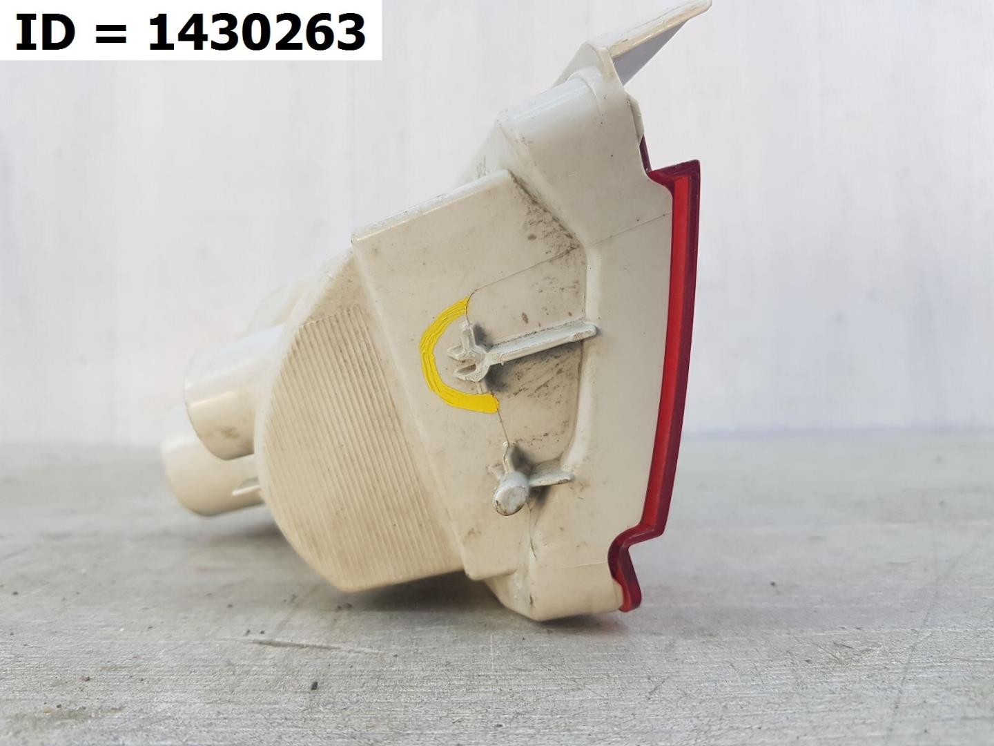 Фонарь задний