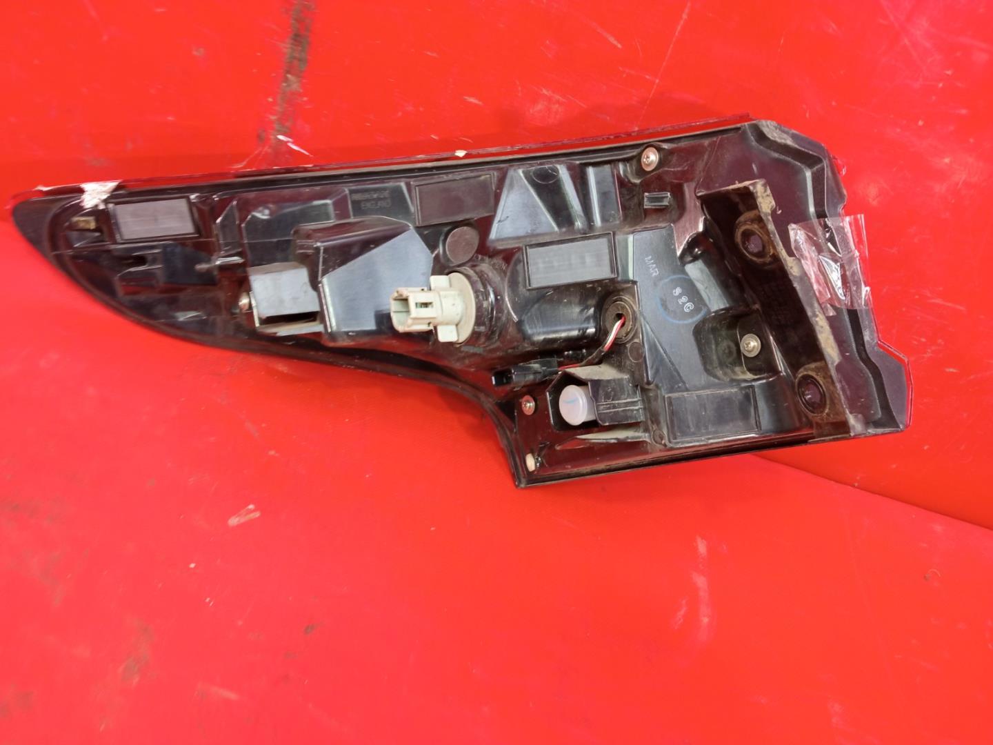 Фонарь задний