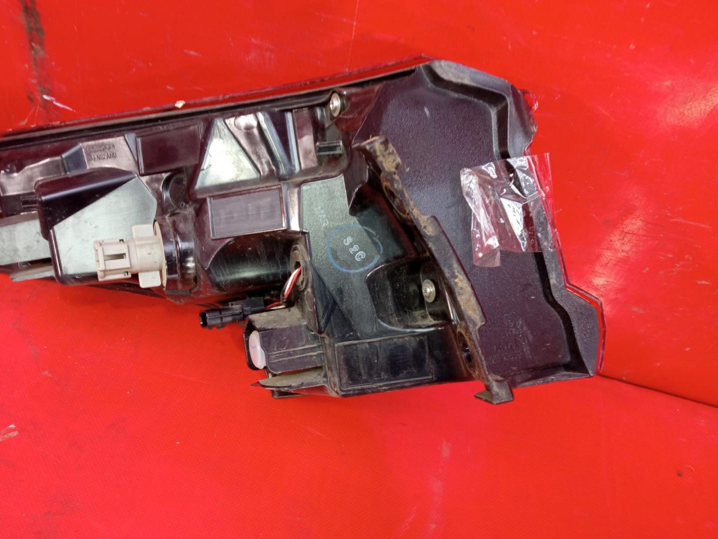 Фонарь задний