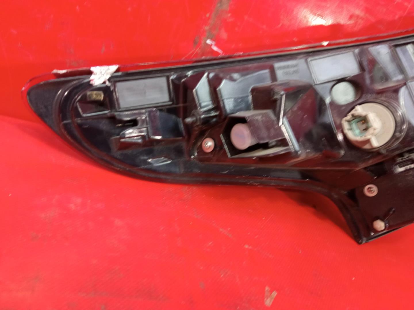 Фонарь задний