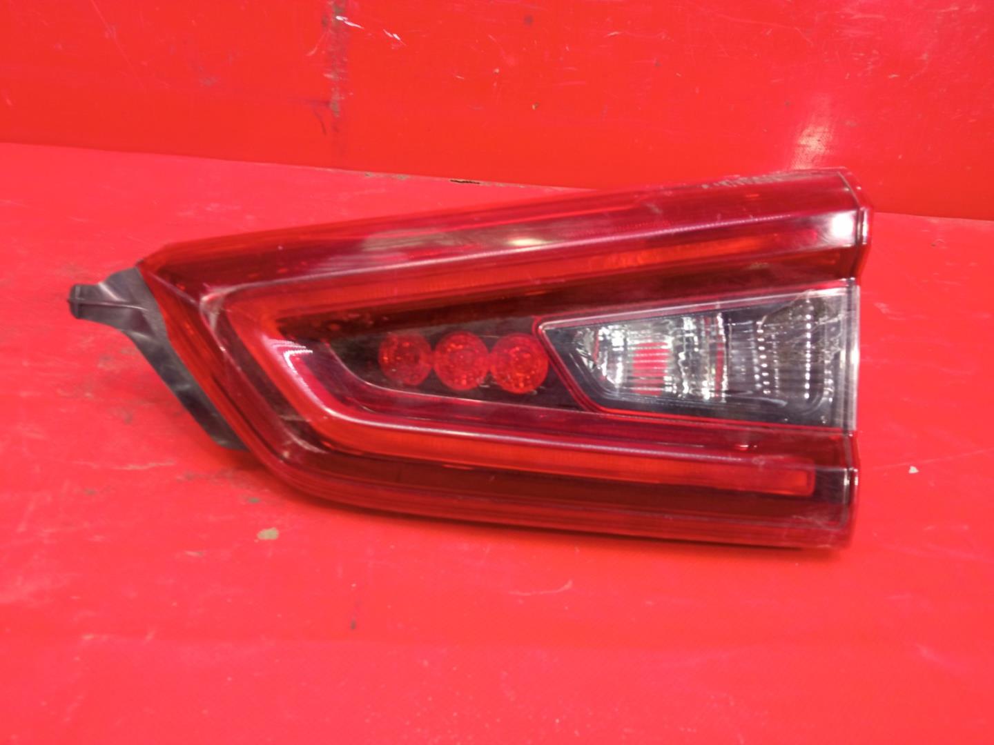 Фонарь задний