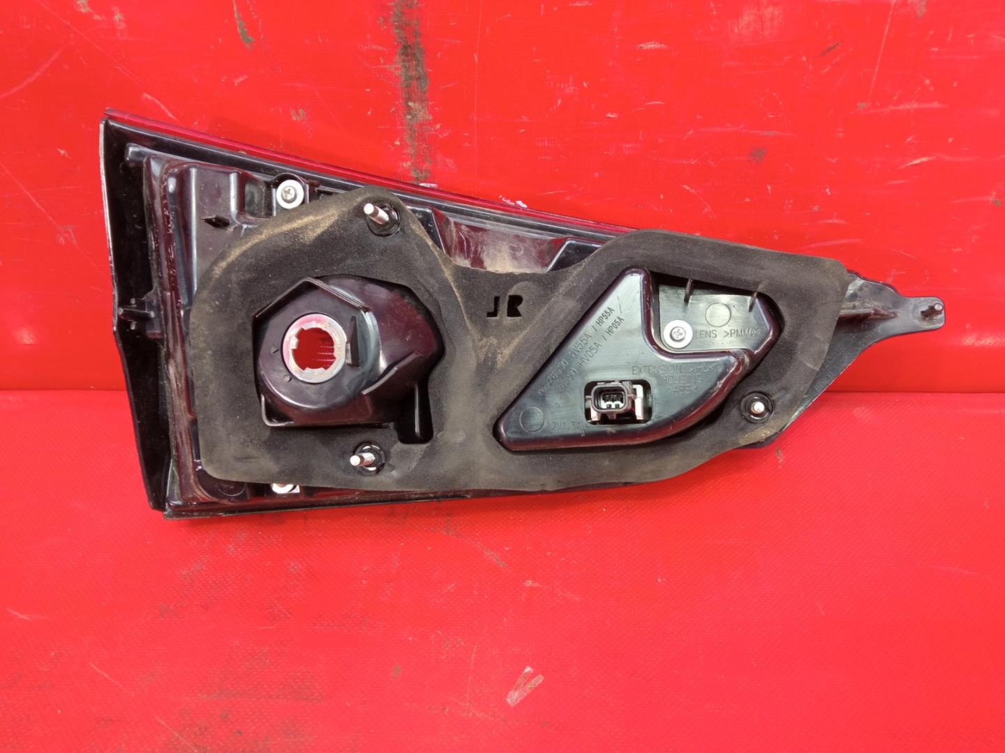 Фонарь задний