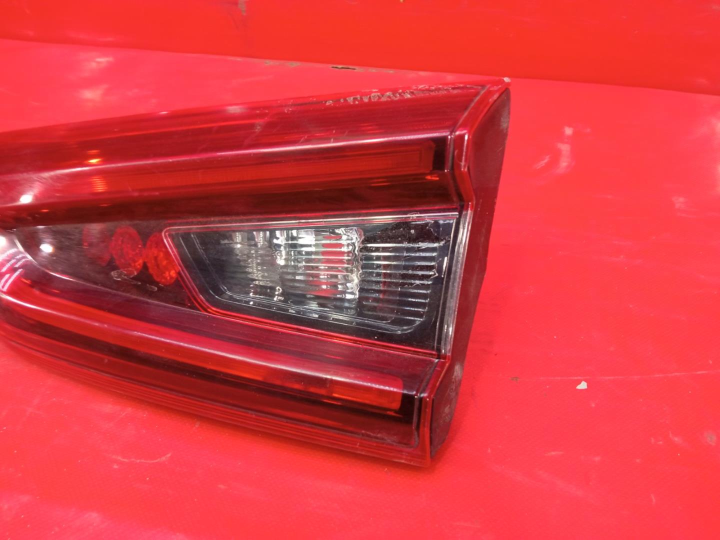 Фонарь задний