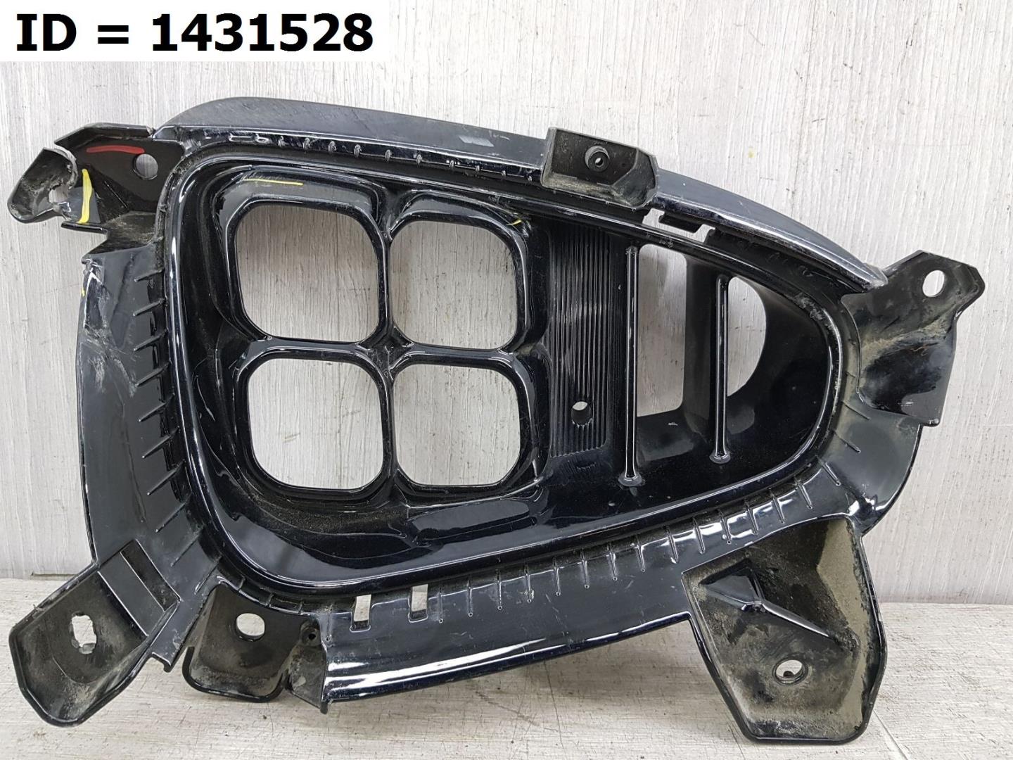 Накладка (кузов наружные)