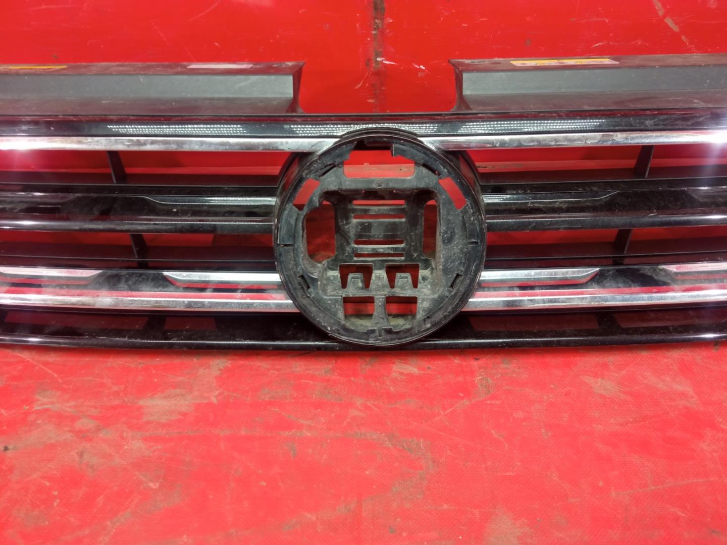 Решетка радиатора