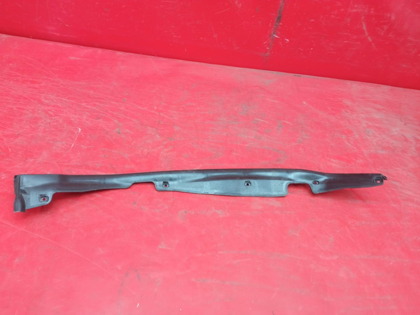 Уплотнитель двери