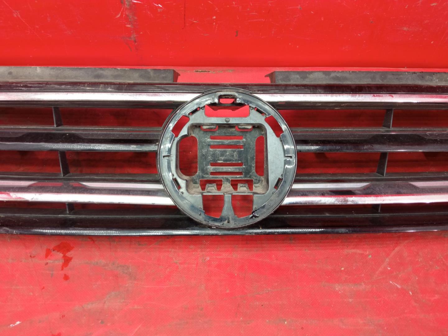 Решетка радиатора