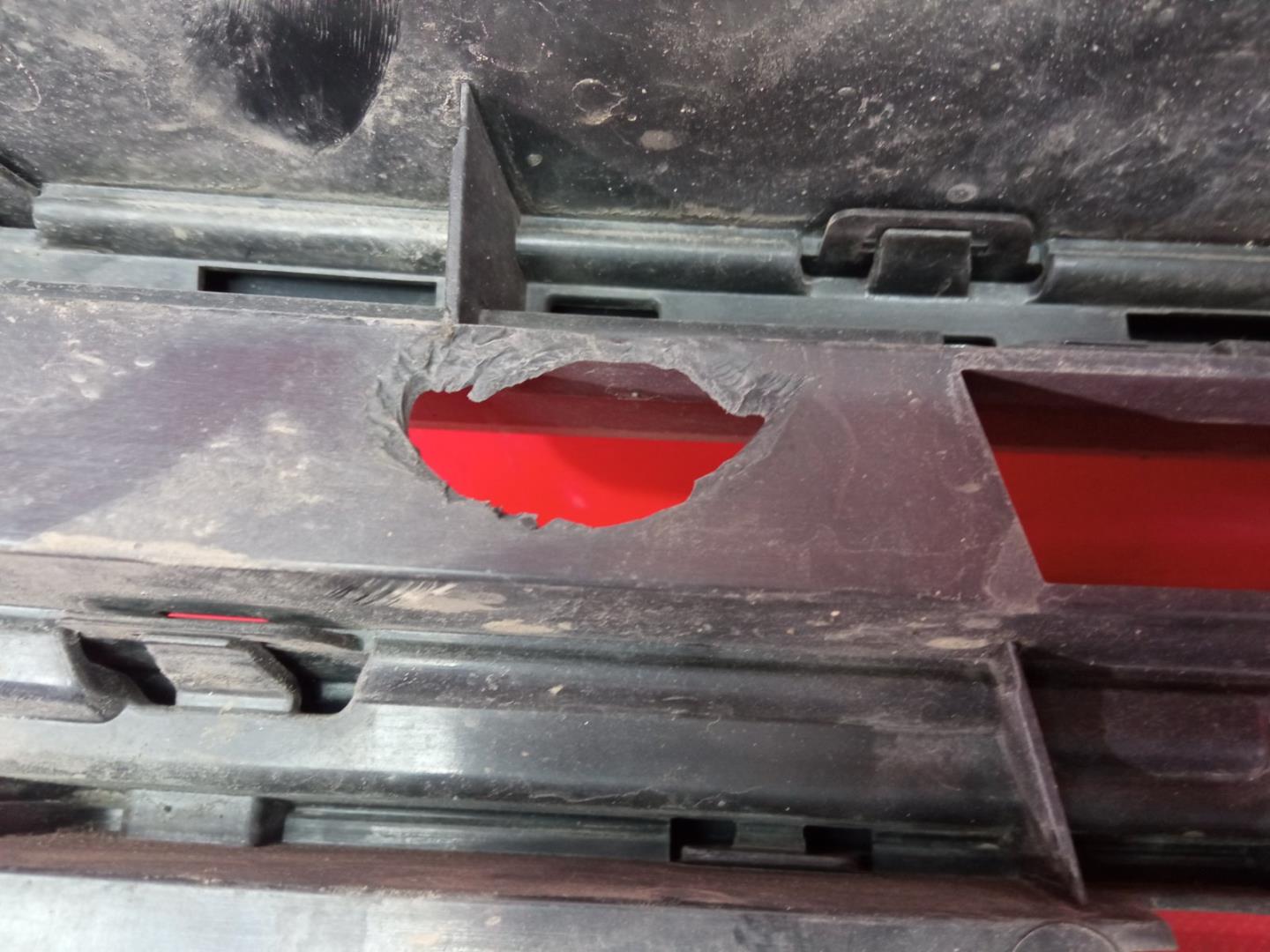 Решетка радиатора