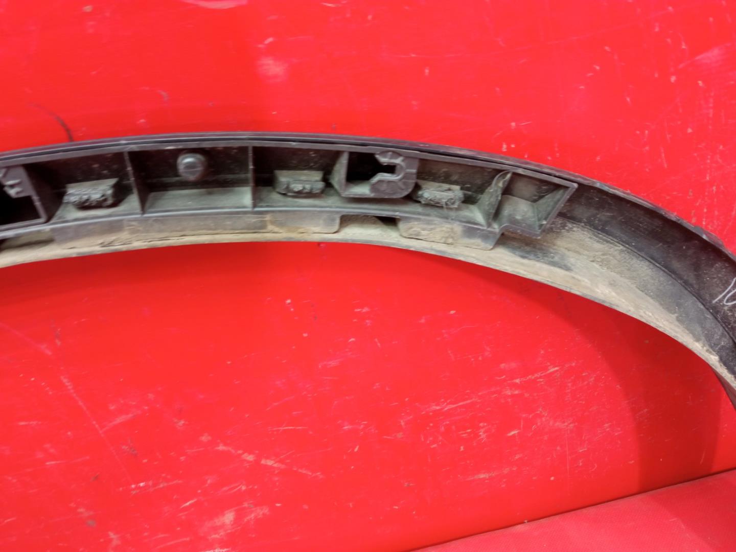 Накладка на крыло