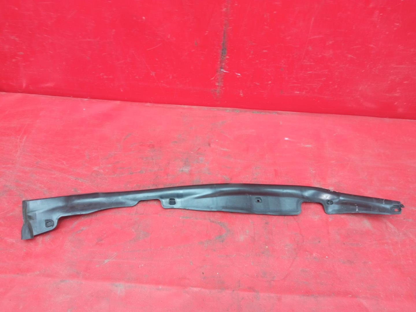 Уплотнитель двери