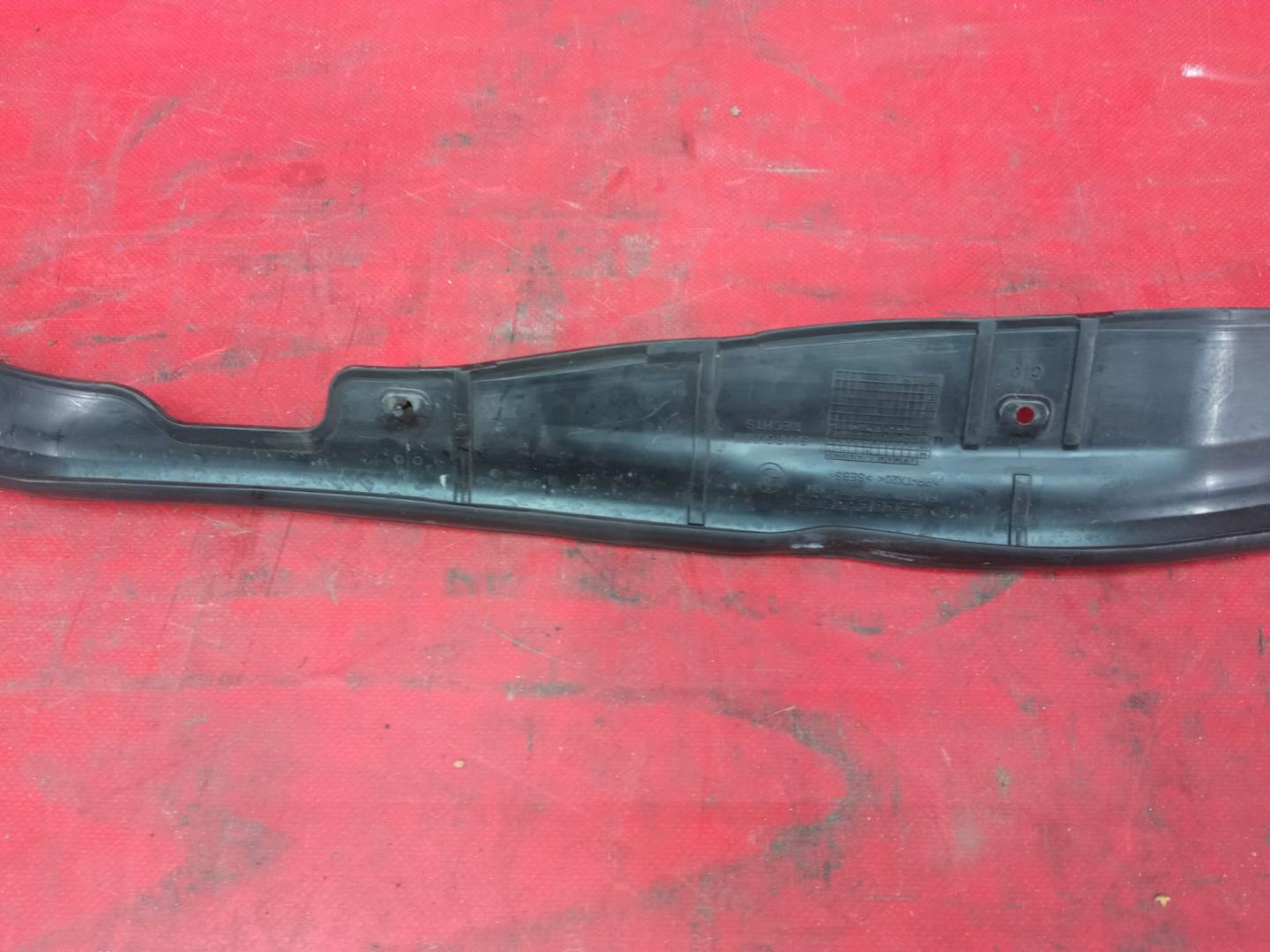 Уплотнитель двери