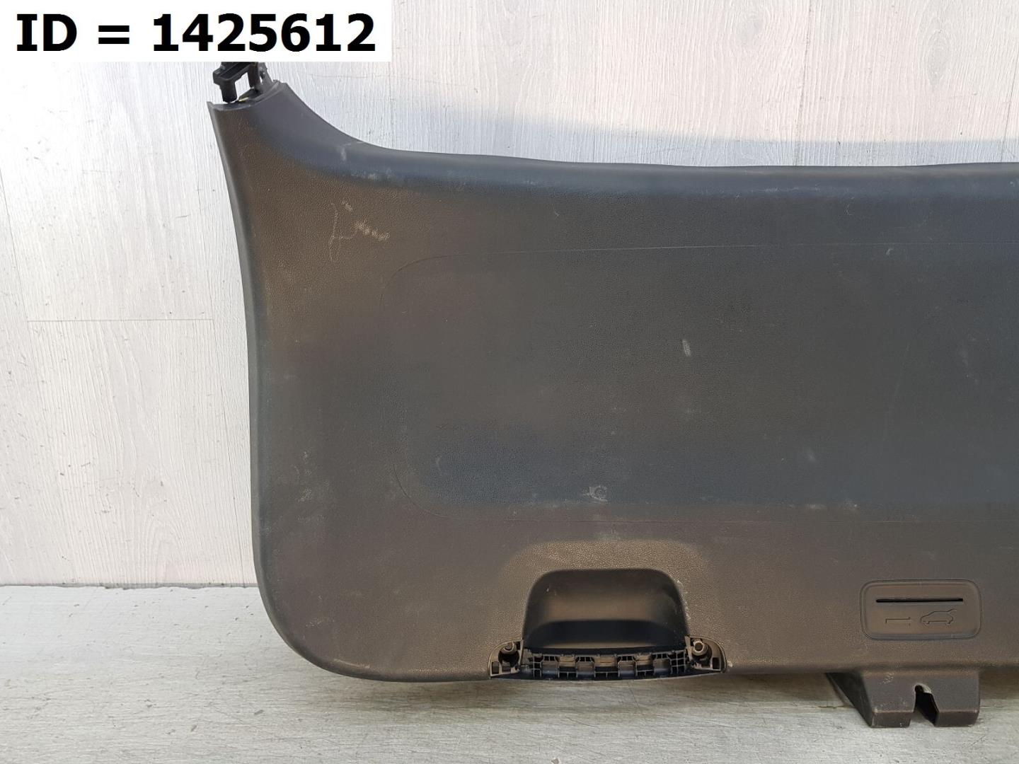 Обшивка двери