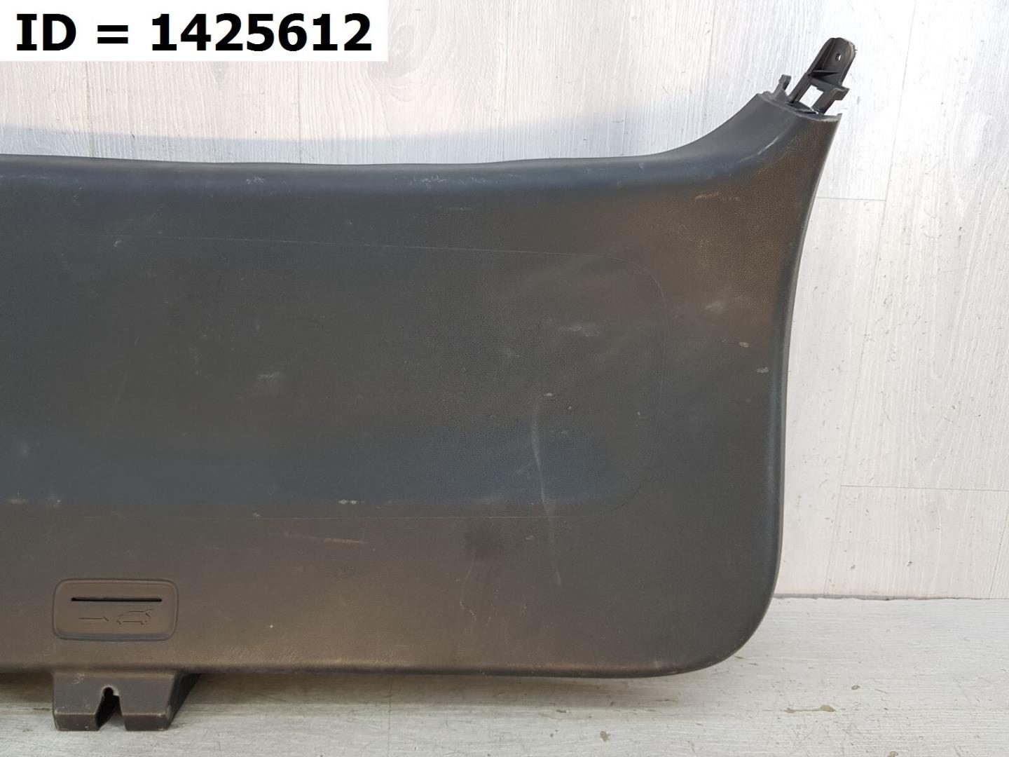 Обшивка двери