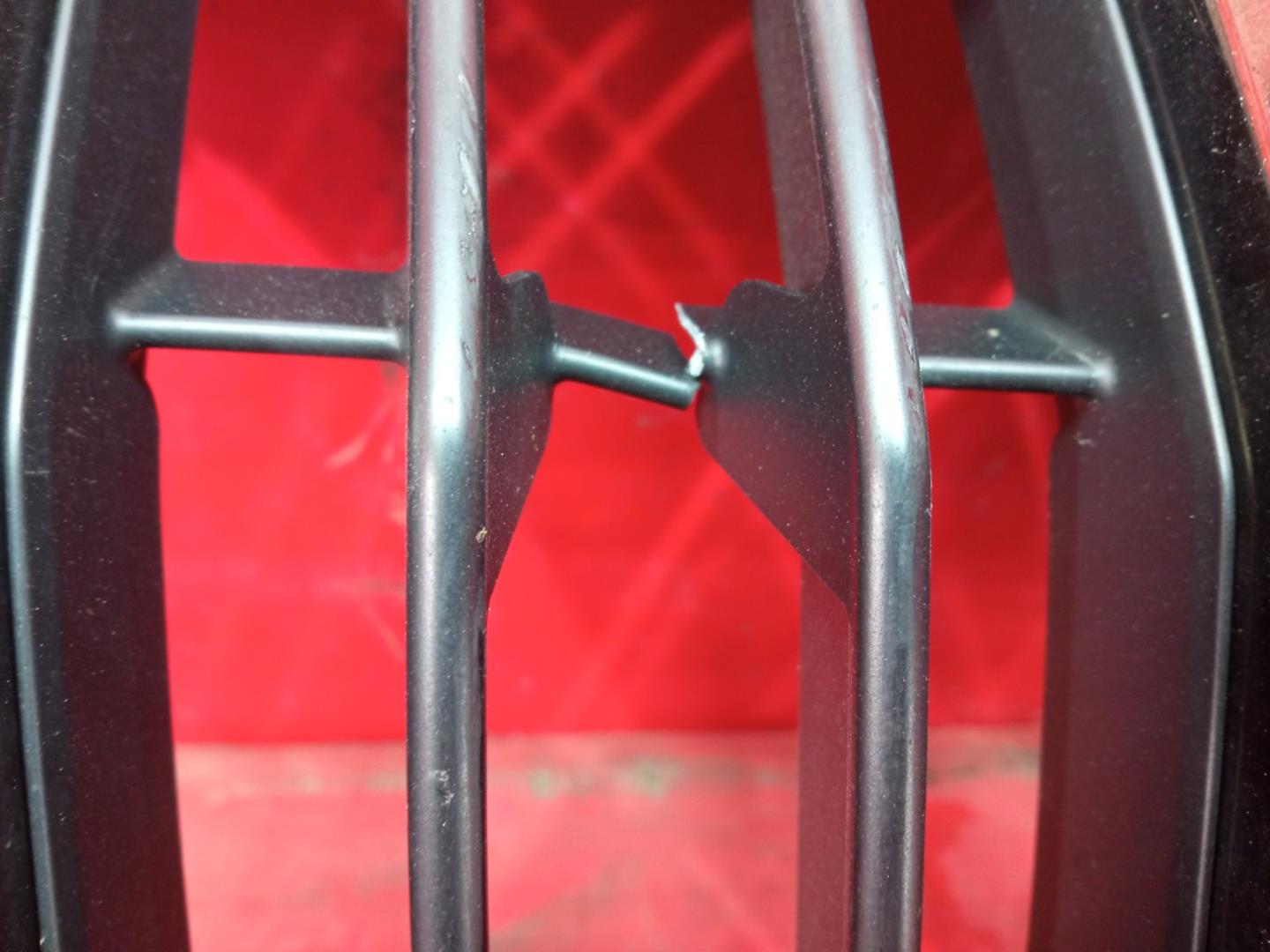 Решетка радиатора