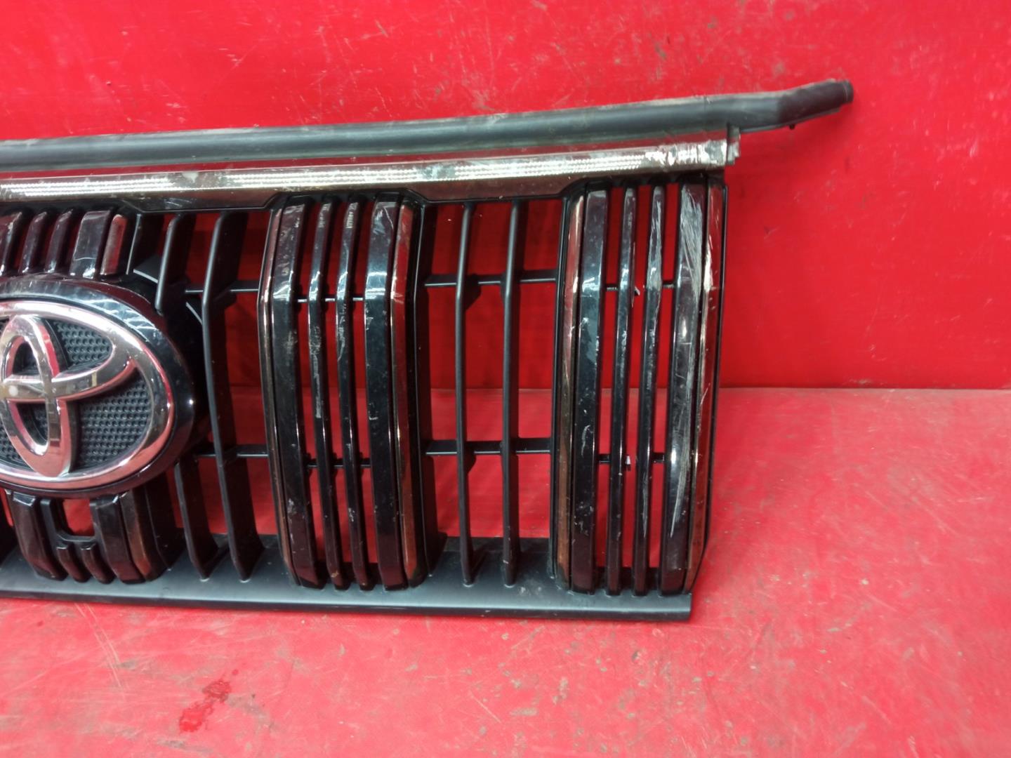 Решетка радиатора