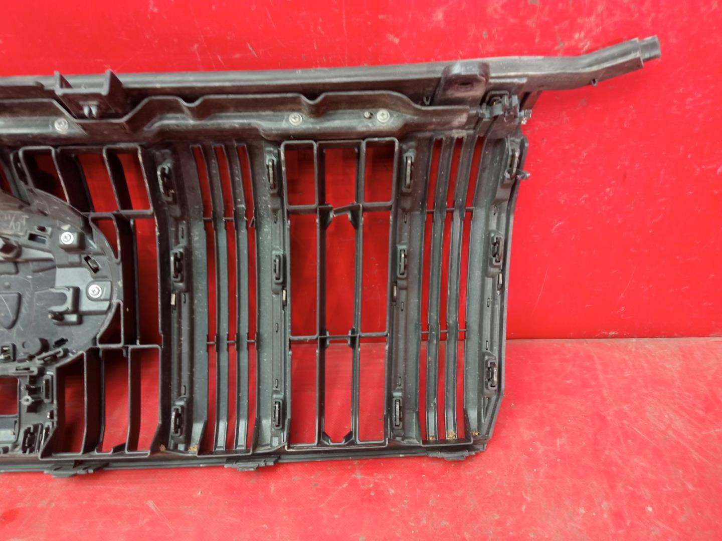 Решетка радиатора