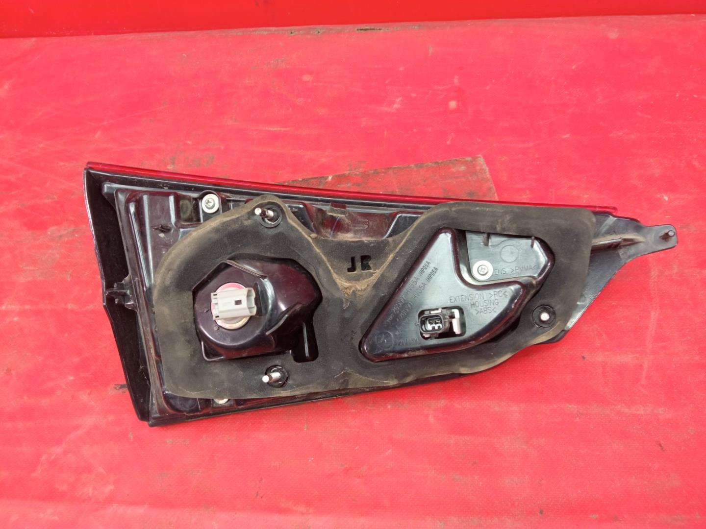 Фонарь задний