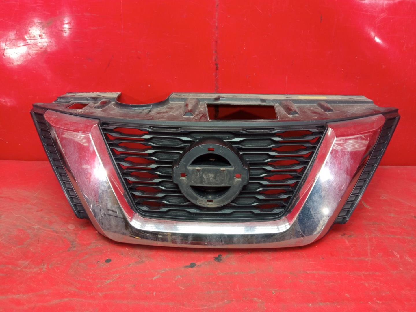 Решетка радиатора