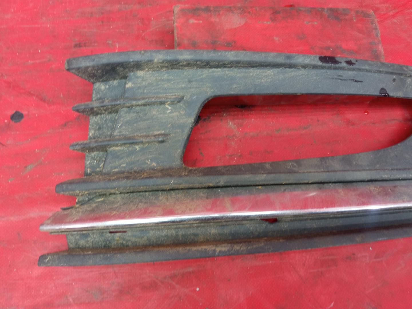 Накладка (кузов наружные)