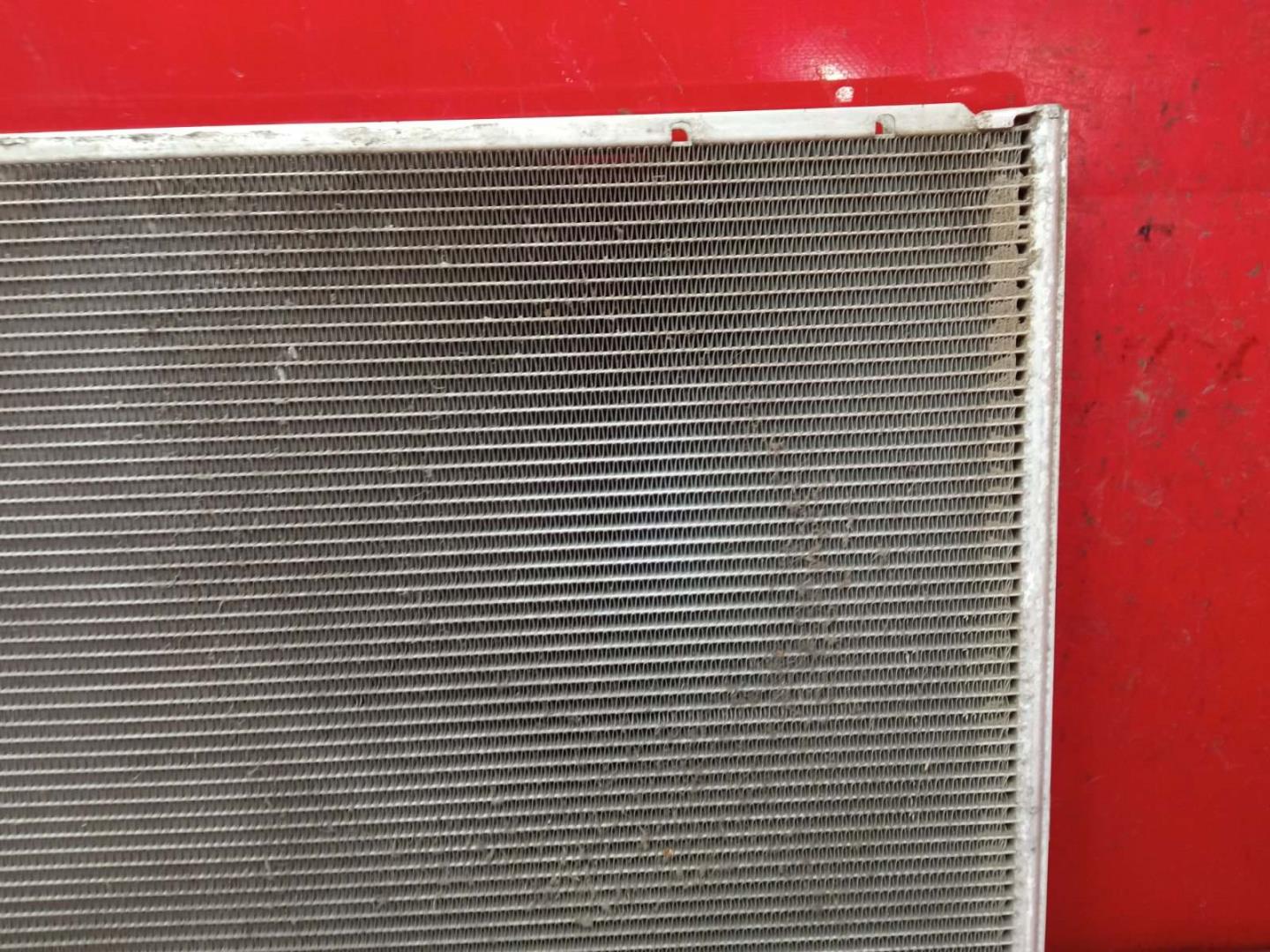 Радиатор кондиционера / конденсер