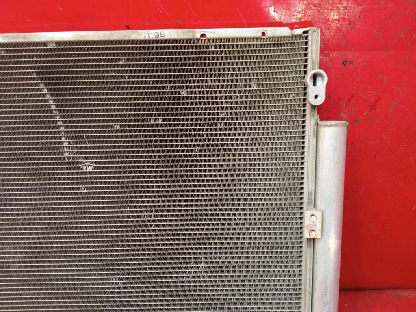 Радиатор кондиционера / конденсер