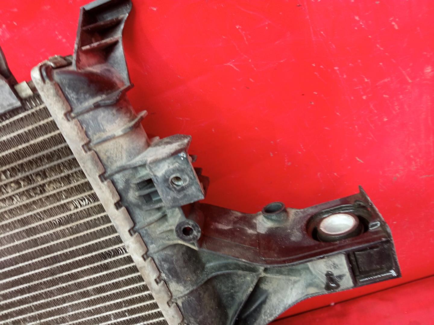 Радиатор охлаждения двигателя основной